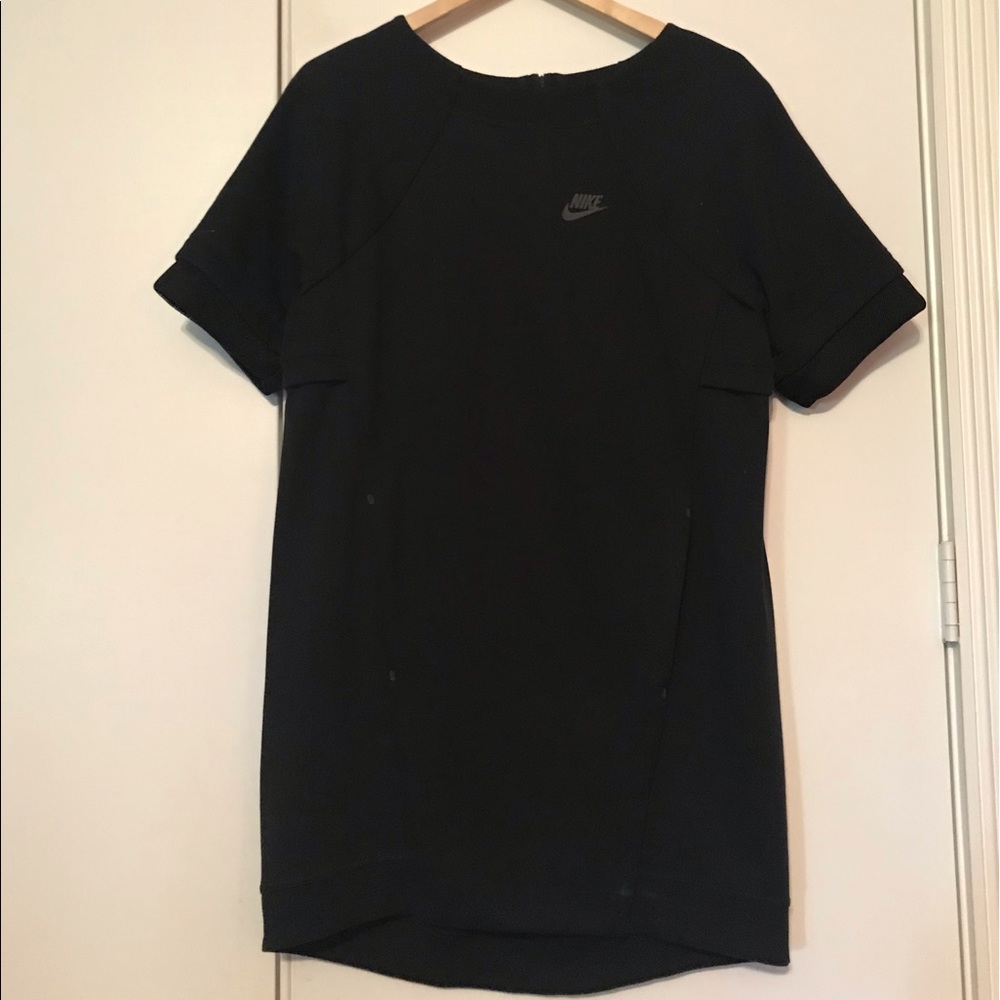 Nike Women’s Tech Fleece dress